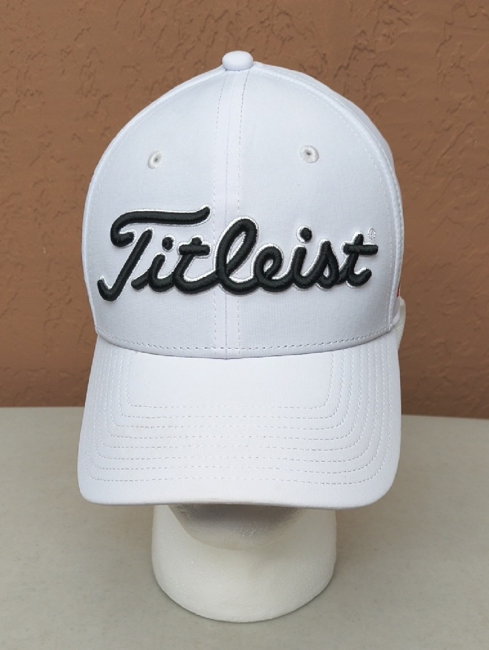 Titleist T-Series Tour Performance Tour Golf Cap